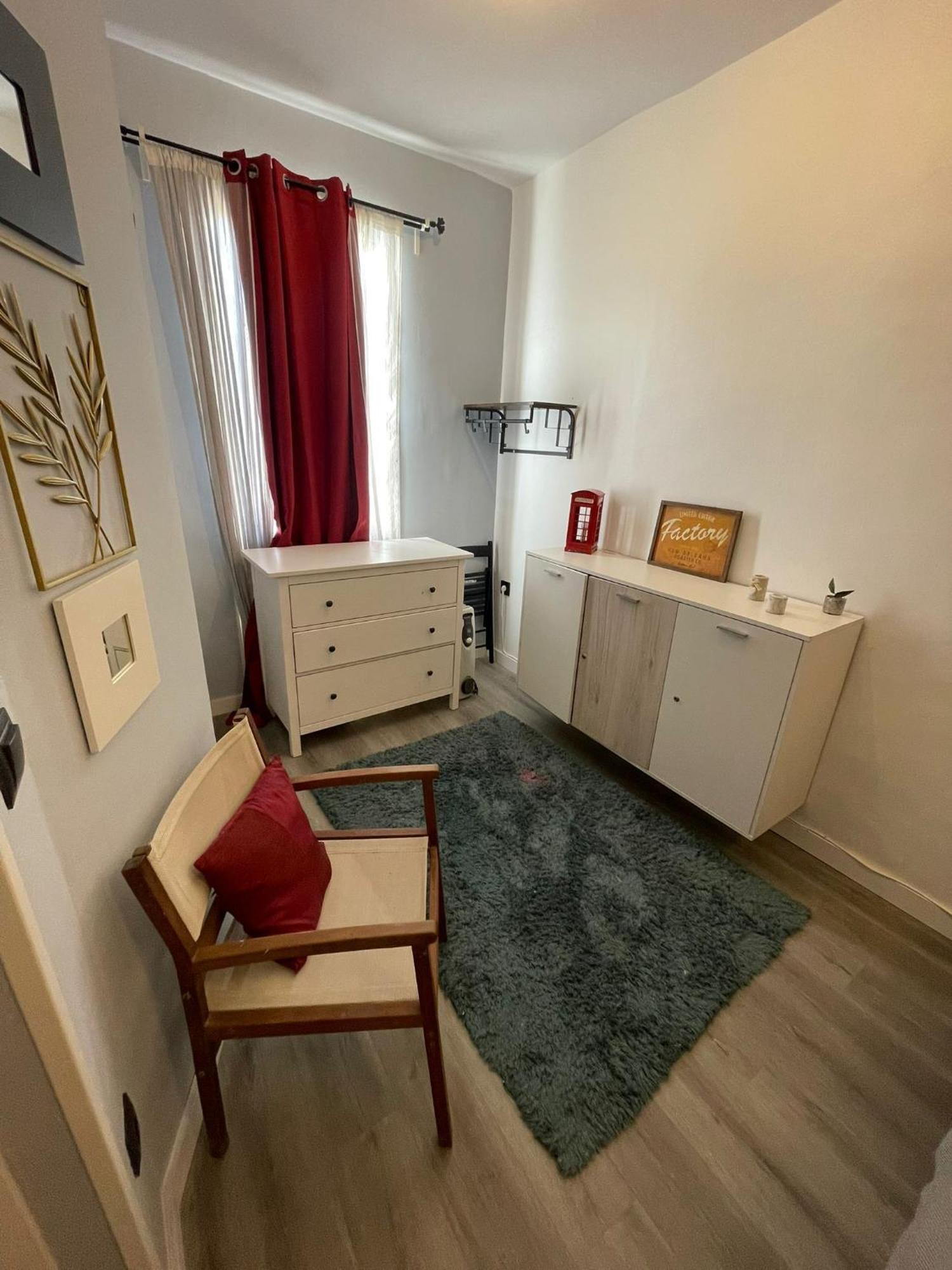 Plaza De La Cebada Apartment Madrid Exterior photo